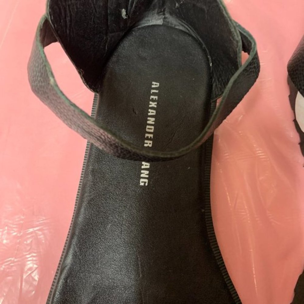 Alexander Wang Toe Ring Flat Black Sandal - Picture 2 of 4
